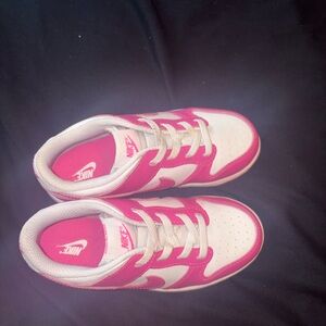 Nike Fuchsia and Cream Sneakers